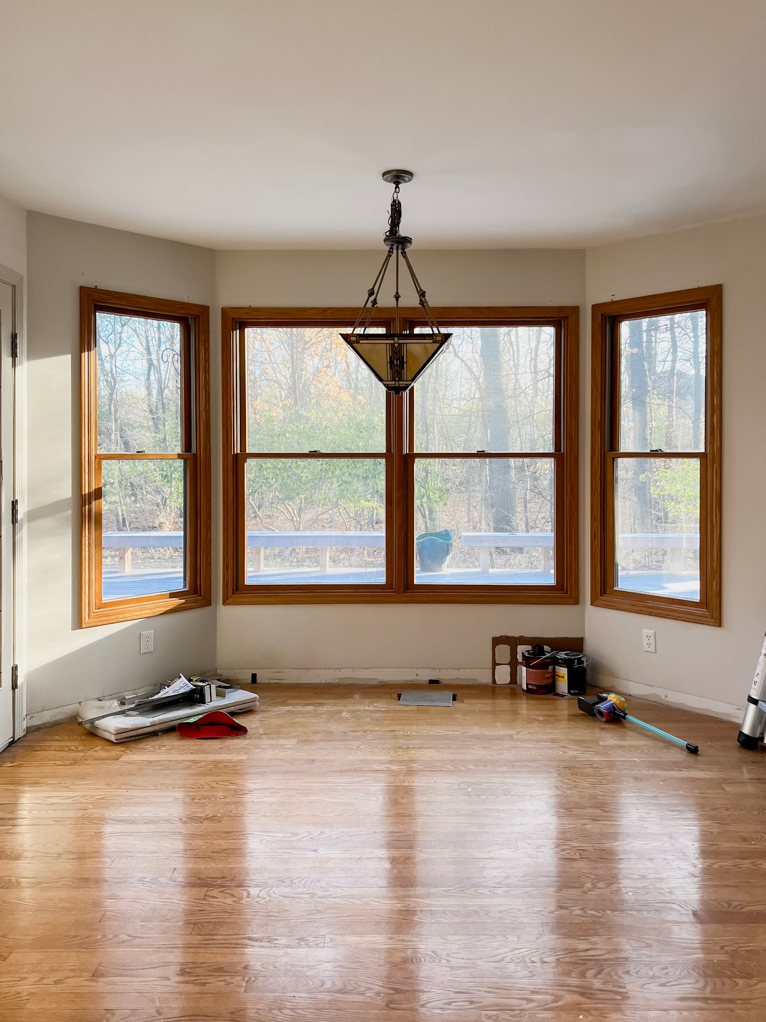 How to Paint Interior Oak Trim - Come Stay Awhile by Amanda Vernaci ...