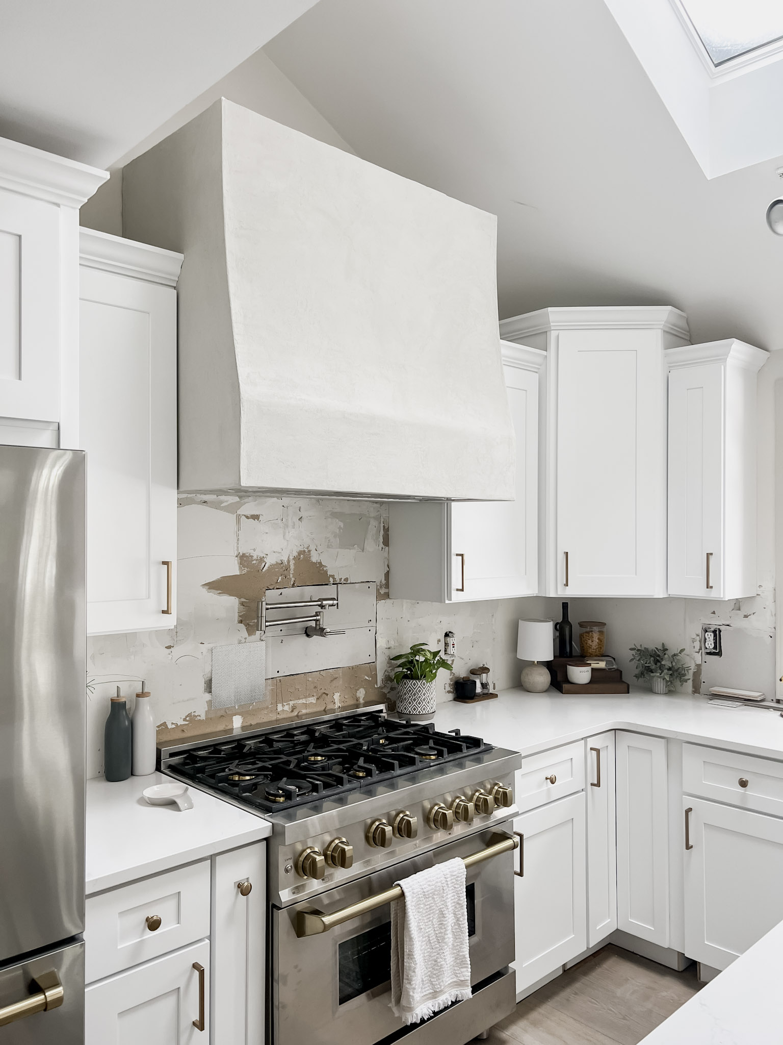 DIY Plaster Oven Range Hood Come Stay Awhile by Amanda Vernaci